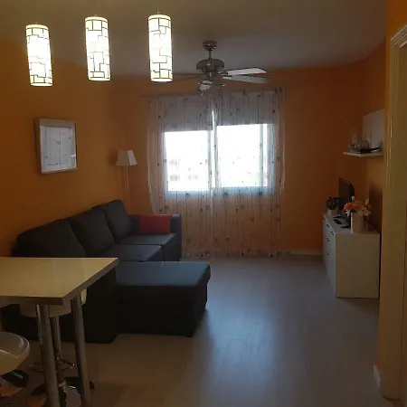 شقة Acogedor Y Centrico Apartamento كانديلاريا